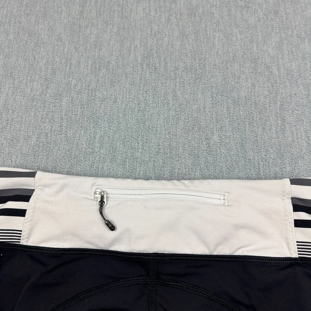 Lululemon Leggings Womens 4 Black White Run Mod Moves Crop 17